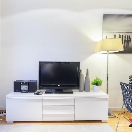 Mit House Puerta Del Sol III En Madrid Apartment ภายนอก รูปภาพ