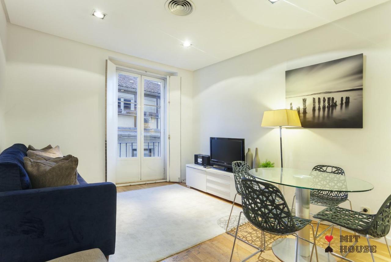 Mit House Puerta Del Sol III En Madrid Apartment ภายนอก รูปภาพ