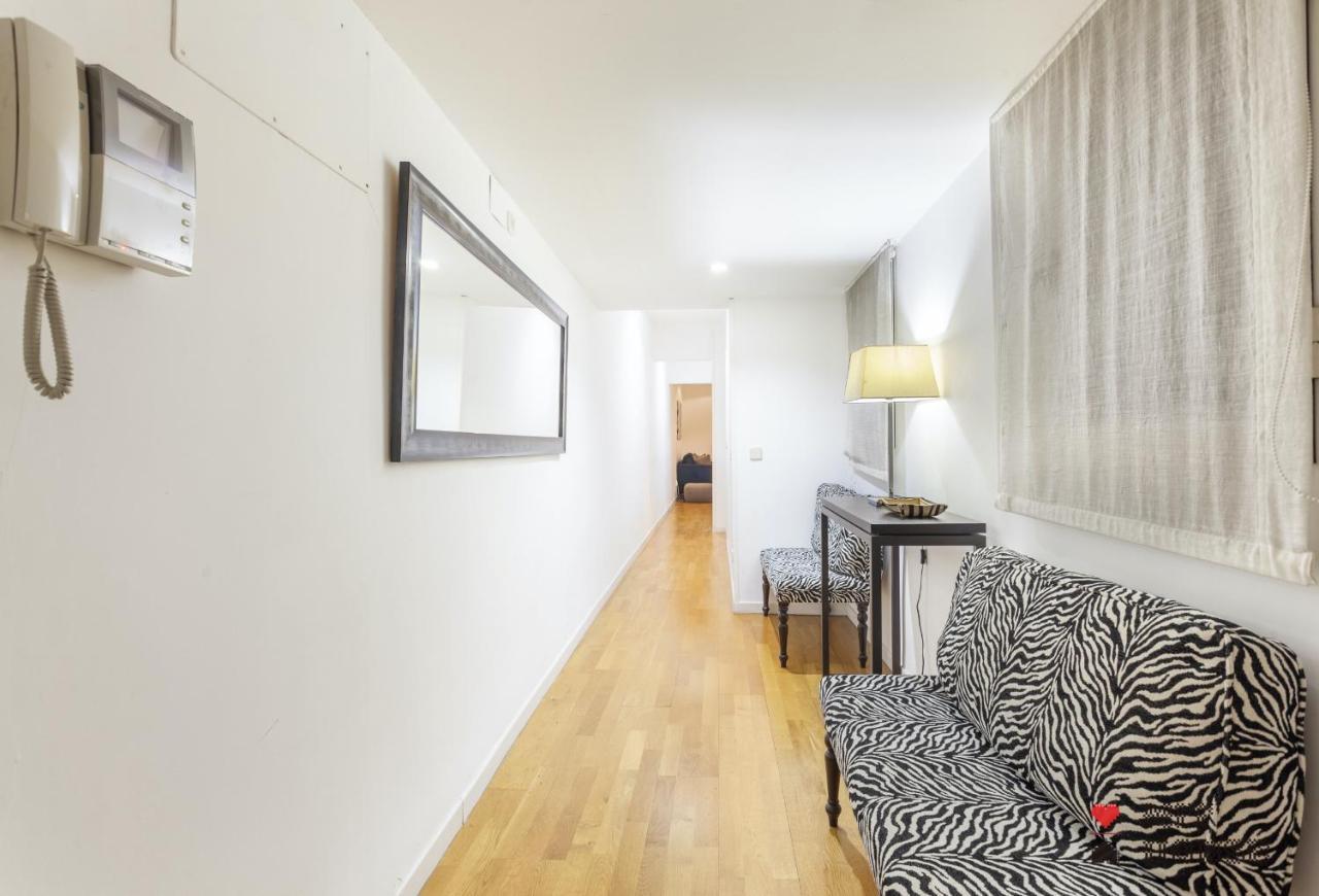 Mit House Puerta Del Sol III En Madrid Apartment ภายนอก รูปภาพ